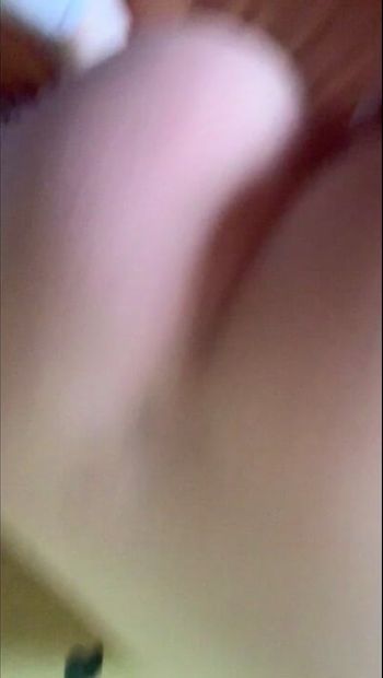 18yo redhaired Teen Girl Pussy Play and orgasm