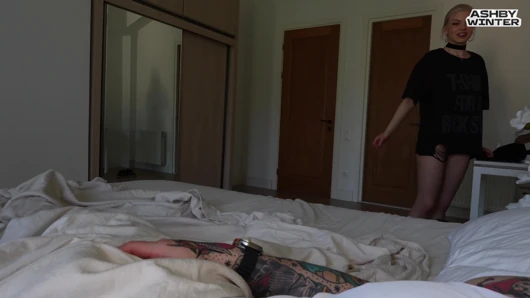 Morning Happy Sex in Dirty Sneakers!