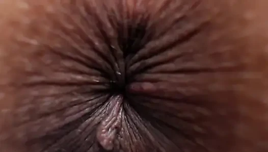 Güzel göt deliğini hiç bu kadar tıkalı göremezsin