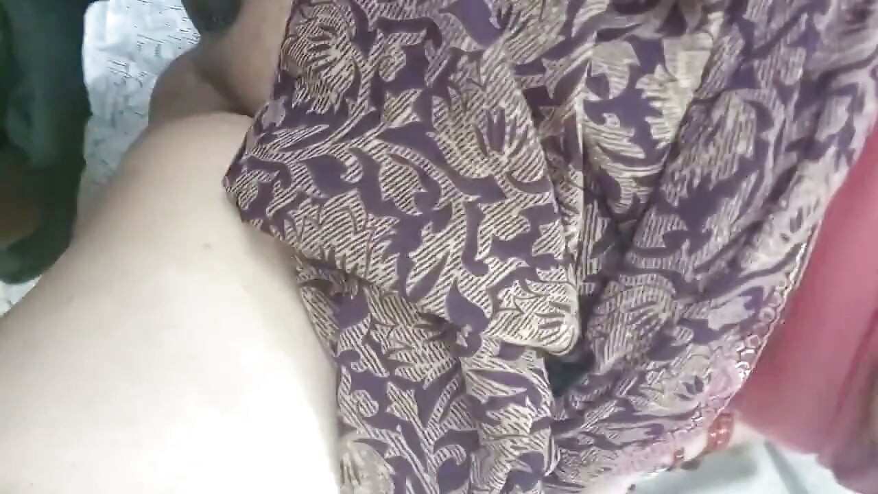 Curvy Indian MILF Gets Destroyed in Extreme Hardcore Fucking - Wet Pussy, Hard Cock, and Loud Moans