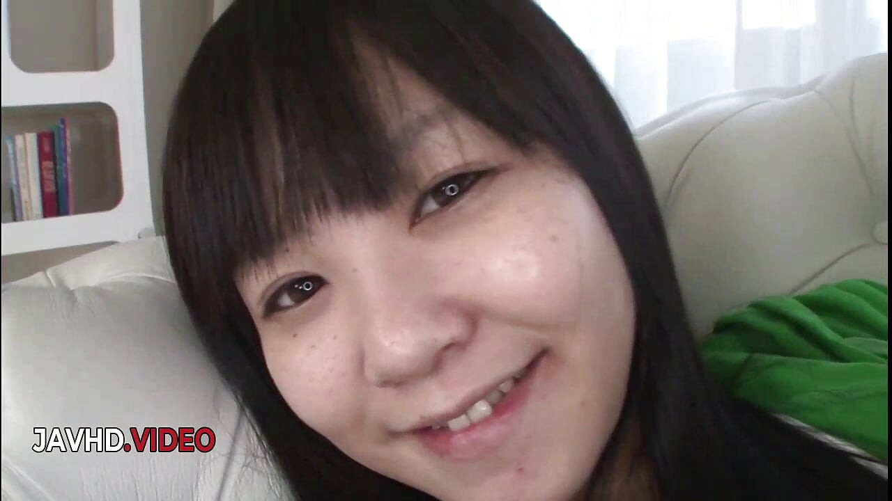 Koyuki Ono được thỏa mãn cuồng nhiệt bởi hai con cu trong màn chơi ba người châu Á mãnh liệt