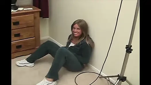 Homemade Teen Sex with Shy Asian Creampie