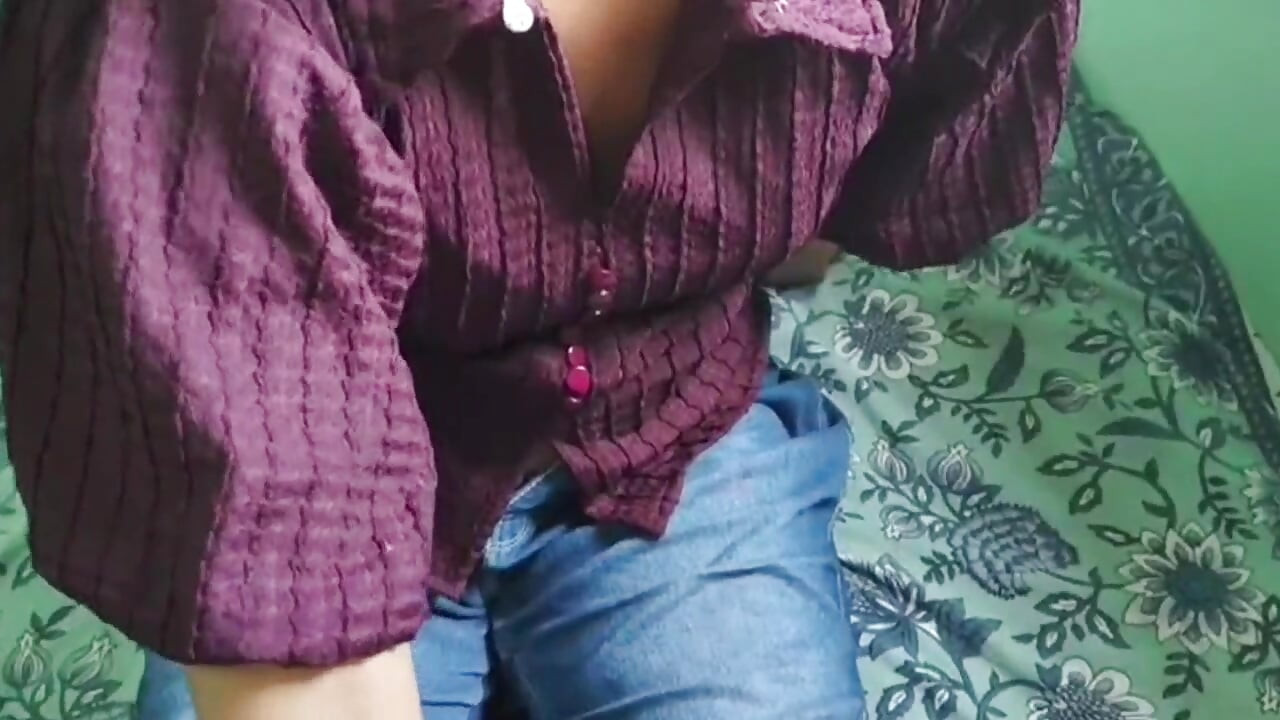 Desi mili bhabi žestoko jebe usku indijsku tinejdžersku pičku s velikim crnim kurcem