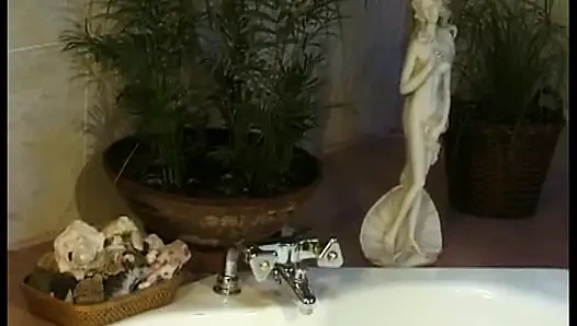 Bu Alman lezbiyenler sürtük büyük oyuncaklarla eğlenmeyi seviyor