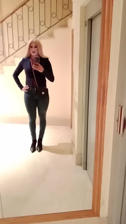 Ateşli orta yaşlı seksi kadın