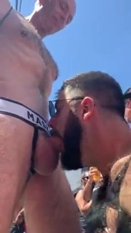 Public - Sucking on the street