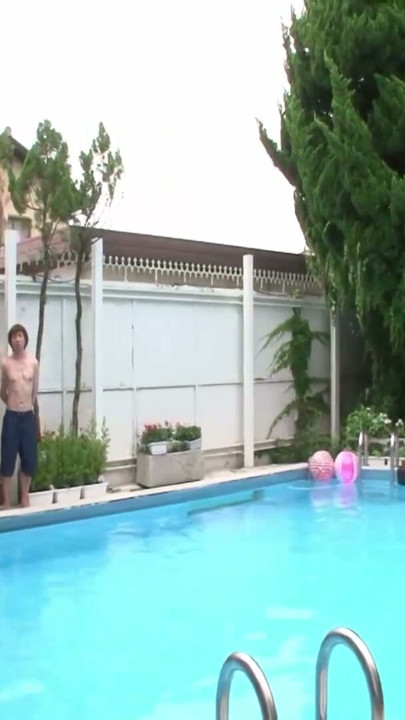 Japanese pool orgy with 6 girls and litres of squirting | Clip 1