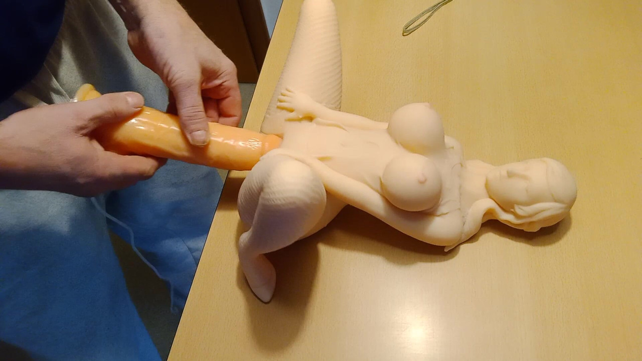 用假阳具测试操逼