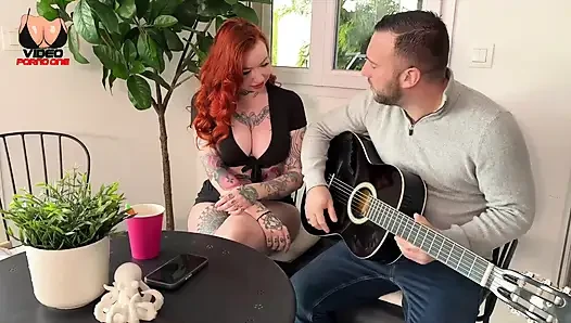 Saya menelan semua dari guru musik saya!