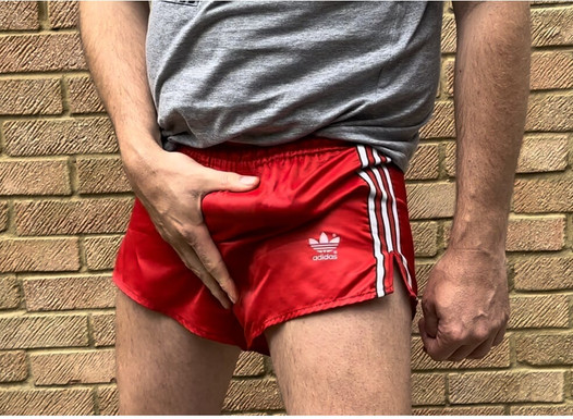 Das letzte mal werden diese Vintage Glanz adidas nylon-shorts so aussehen