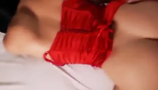 Sevgililer günü sahibe sert sikişiyor