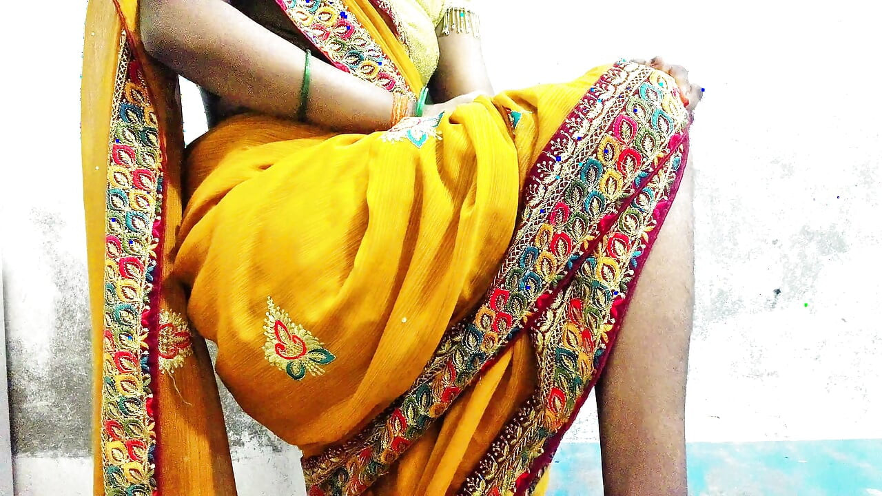 Today I'm ready to in a yellow saree with a thick come on