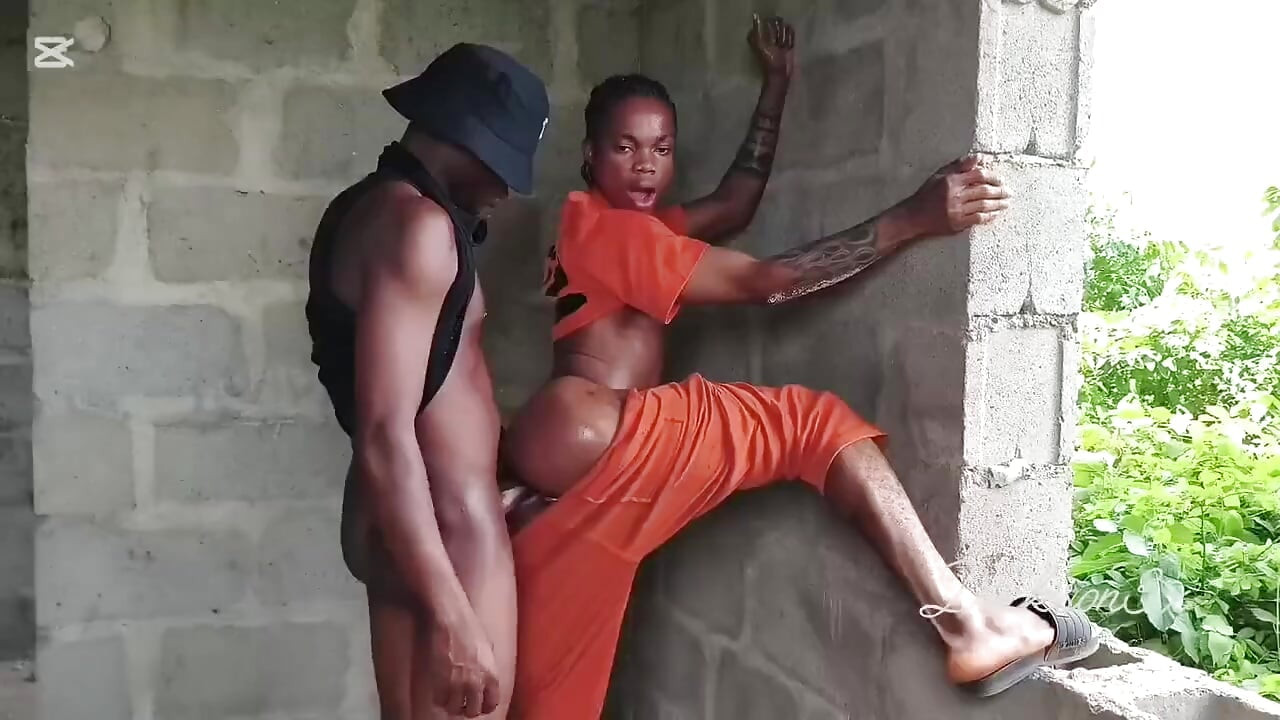 Fucking Slay Queen of Lagos on the Ground of an Uncompleted Building as Bang Him Real Good Doggy