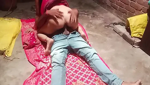 Suhagrat par mere Pati gaye the Bahar Mere devar ji Ne Jabardast choda doggy style Mein choda viral video