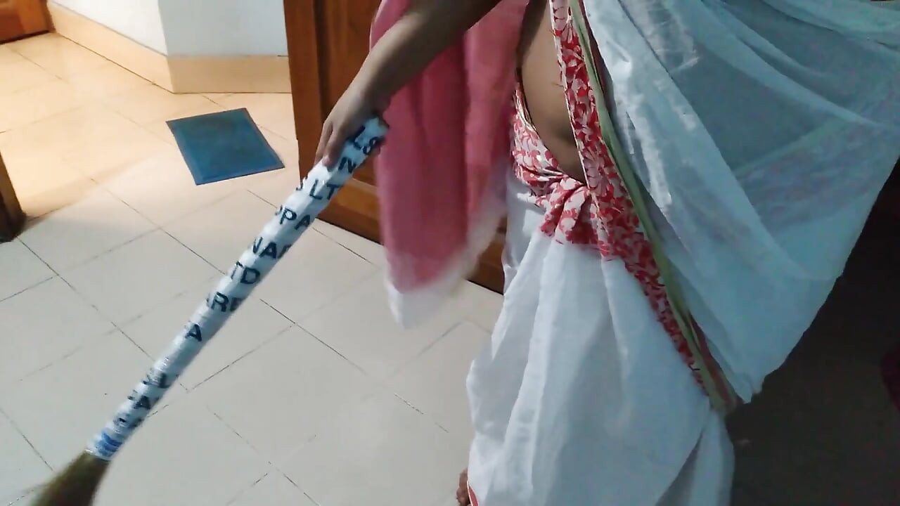 Asian Hot Stepaunty with a Big Ass Helps Me Cum - 45 Year Old Neighbor Fucked While Sweeping the House