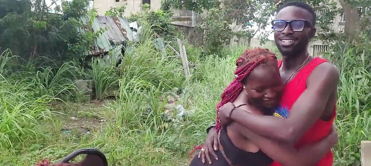Sagged My Male Besty to Fuck Me in an Uncompleted Building