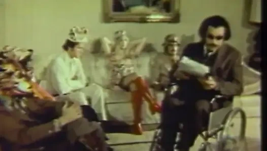 Memek hitam dan putih menjilati di kamar tidur