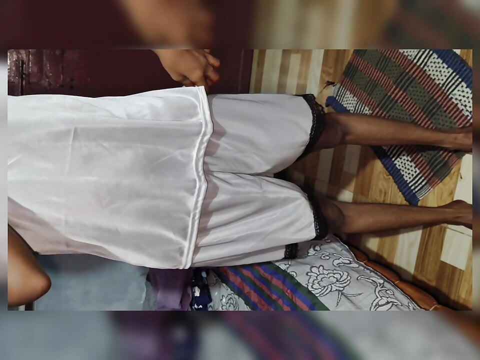 Desi wife enjoying with work