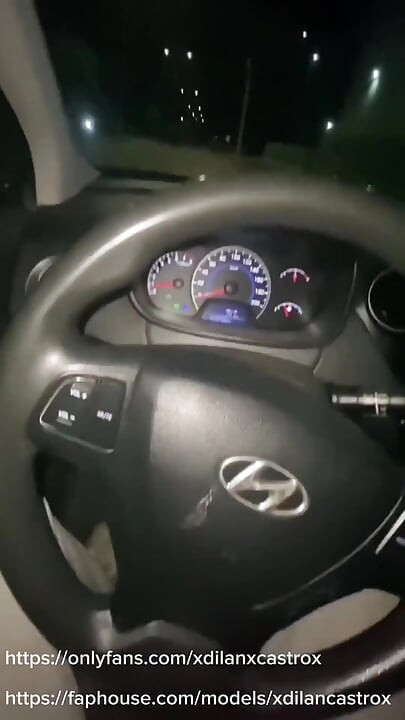 Cruising Married Straight Uber Driver Fucks Me Bareback Until He Cums Inside My Ass in His Car