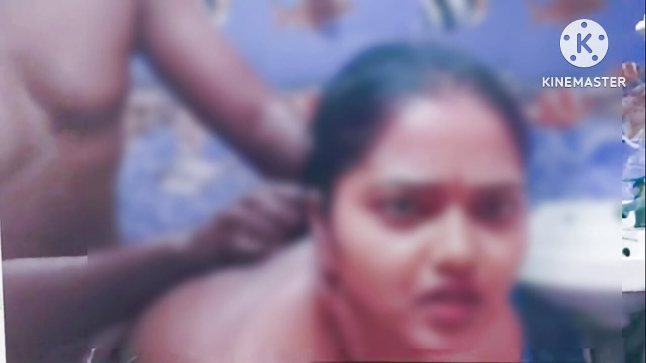 Min svåger knullar mig medan jag badar - tamil smutsigt samtal med högt stönande