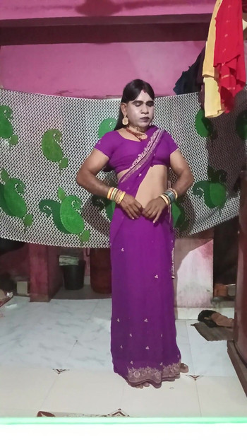 Must-share moment from "Madhuri Bhabhi"