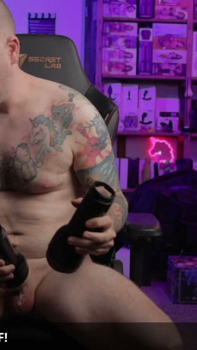 Kiiroo Feel Butt vs Extra tight butt stroker review and comparison | Clip 1