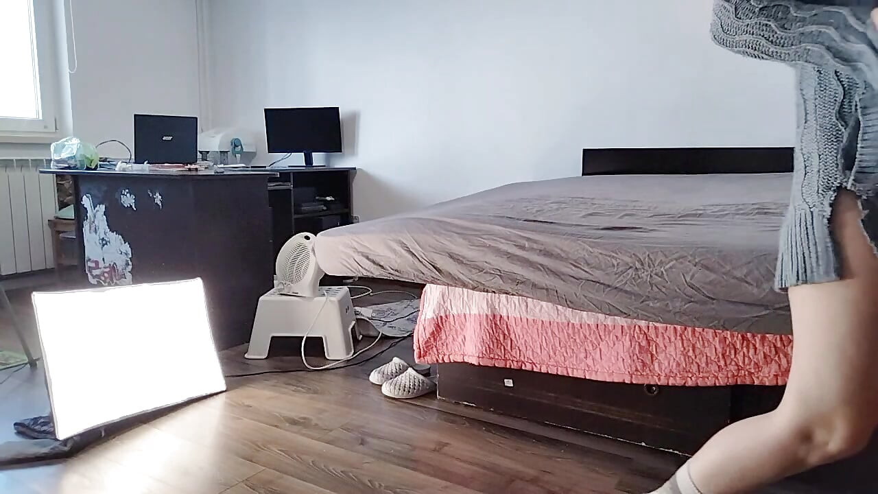 Sexy Mom Dances Naked Around the House. Sexy Brunette Does a Workout at Home Naked.