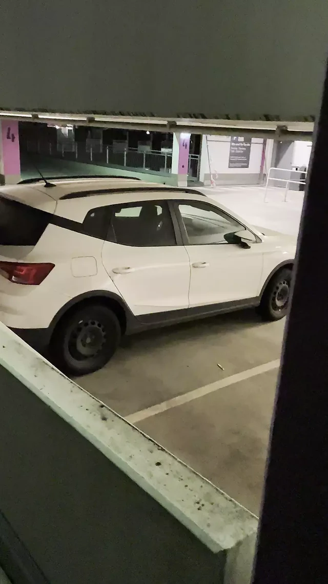 Cumshot outside