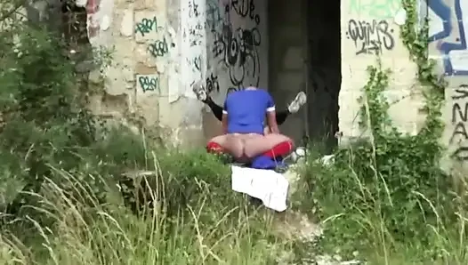 Yougn futbolcu, futbolcu antrenörünün xxl kokc tarafından kullanılıyor
