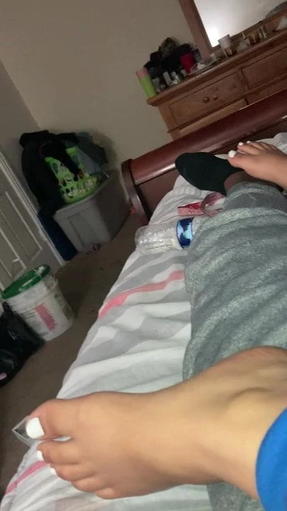 Sexy ebony feet