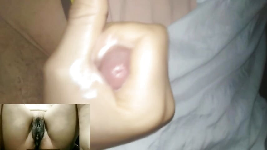 Girl Masturbating to Orgasm on a video call