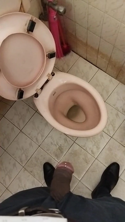 Jacking off in the office washroom, very funny, boss called