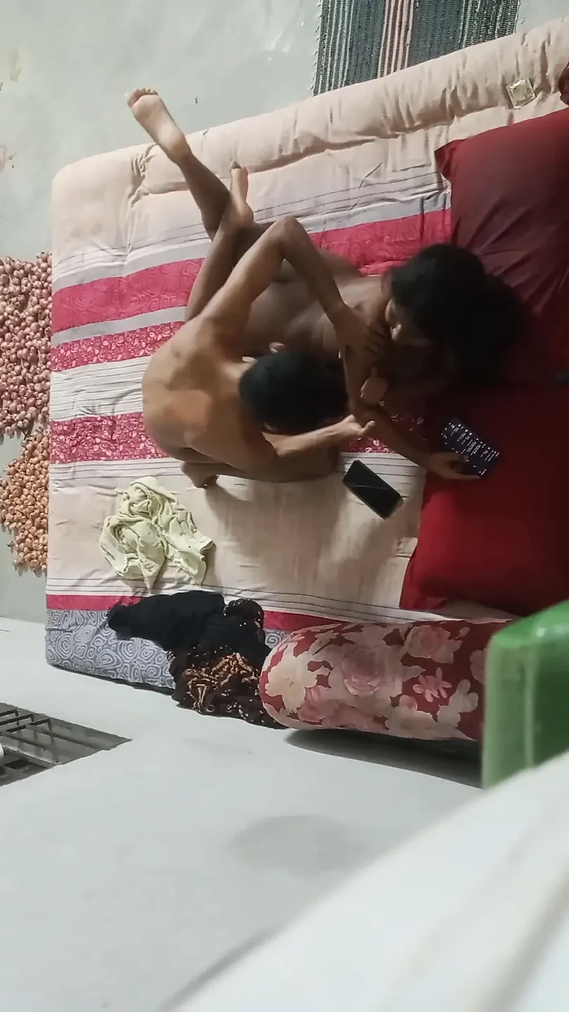 Cute girl room date funny vedio Full HD