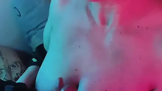 Госпожа Домина делает минет рабыне на ее большие сиськи в видео от первого лица. Полная сцена на фапхаусе