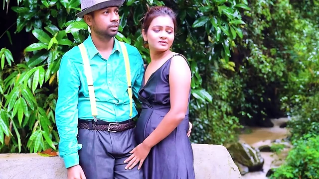 desi bhabi ki romantic  chudai....