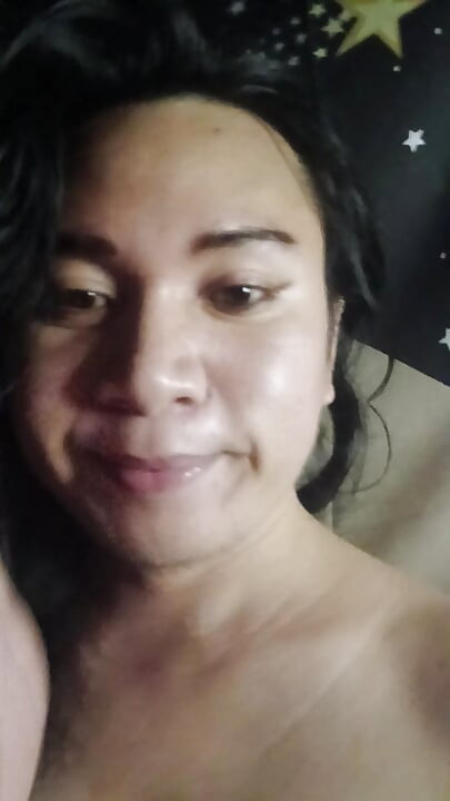 Mere kamre men akeli tum soch rahi ho