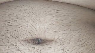 Un garçon anal fait une branlette devant la webcam #bigcock ##monester