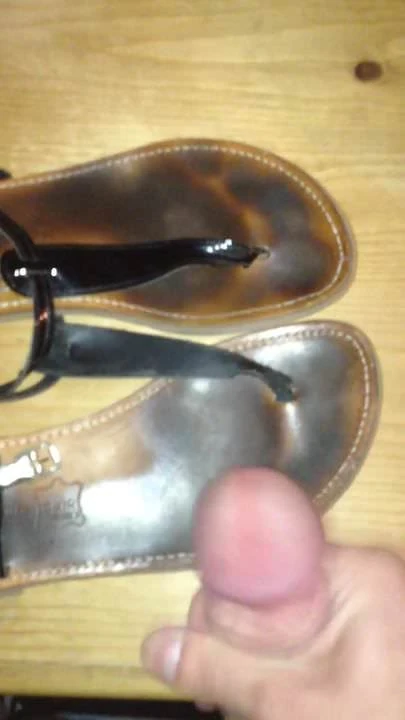 Cum on Lara's sandals