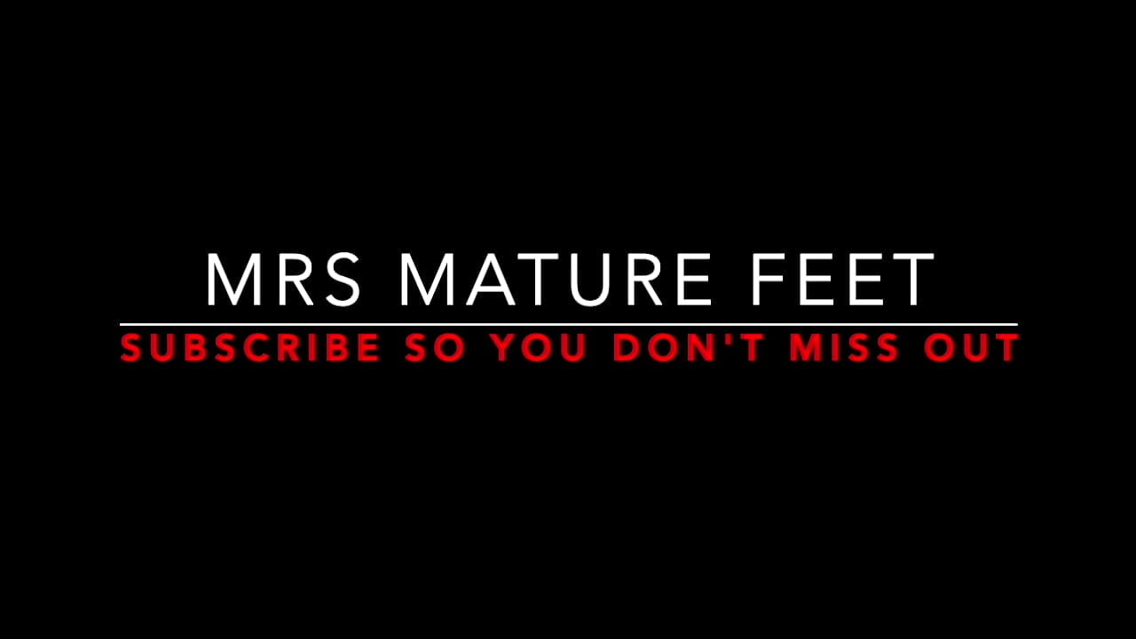 Mrs Mature Feet Tan Tights Big Pants & Over the knee Socks 494