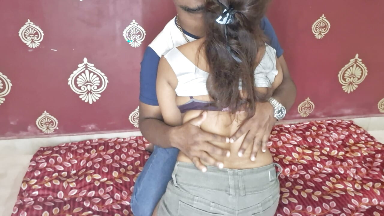 Indian Couple Hot Bedroom Session Desi Girl in Bra & Shorts with Mask