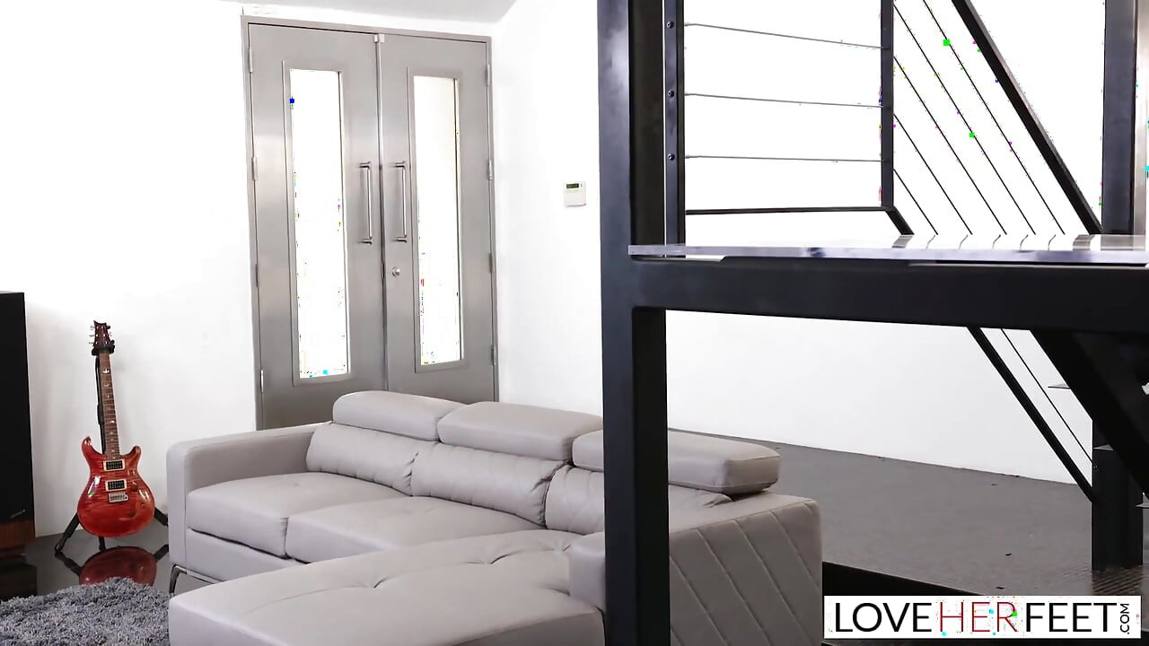 Pretty Babe Lilly Ford Serves Sloppy Footjob Blowjob Combo