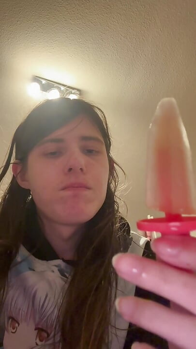 Pee sucking ice cream