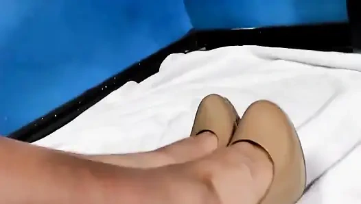 Shoe show: tan high heels vol 1 saat aku lagi menunggu di kencan spesial, aku memutuskan untuk menyalakan kamera. Pertama- pertama kali ngendus sampai crot di dalam