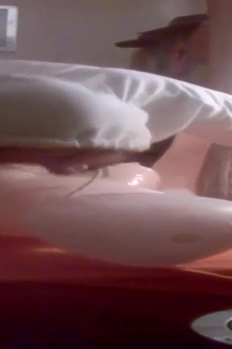 Cevideos เย็ดสาวในเพลงไฟฟ้า