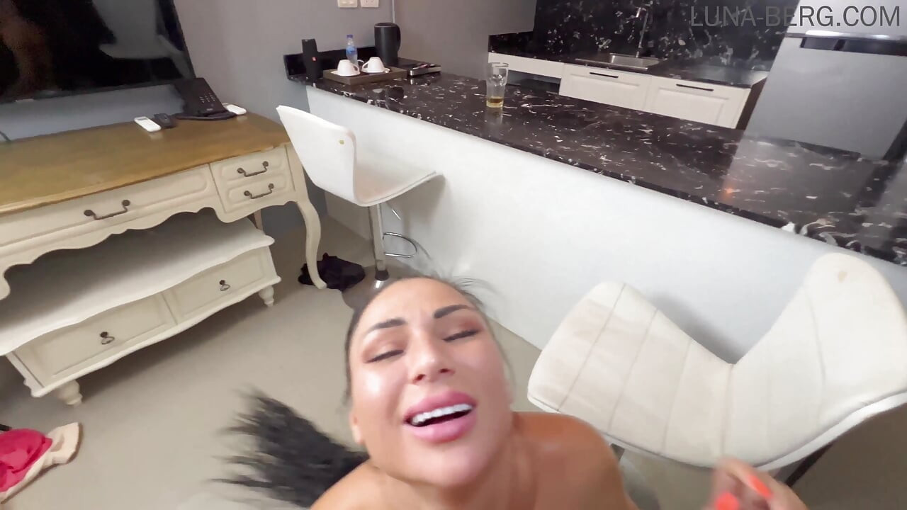 Naughty HOT WIFE finds a LOVER on vacation: CHEATING like a dirty SLUT with a stranger Full video