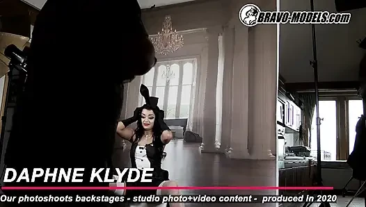 388 - фотосессия за кулисами, Daphne Klyde - Взрослая