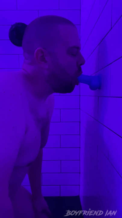 I want to feel your hard cock grind on my tight hole!