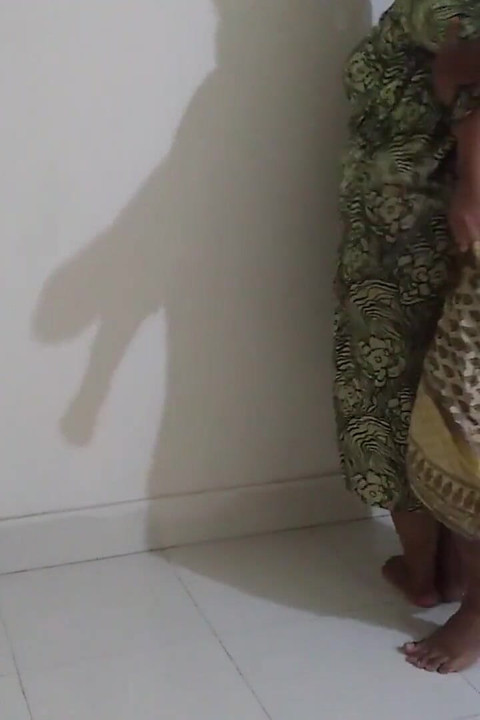 Saudi Arabian BBW Hot Maid Going Home After Work When Owner Came & Roughly Fucked Her - Huge Boobs & Ass (cum Insde Ass)