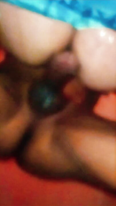 MILF with a juicy pussy, talks dirty, asks for cock and gets everything wet, how to hide this from her husband?