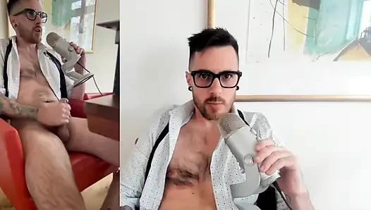 Üniversite profesörün olarak asmr rol yapma! Boşalma dahil!